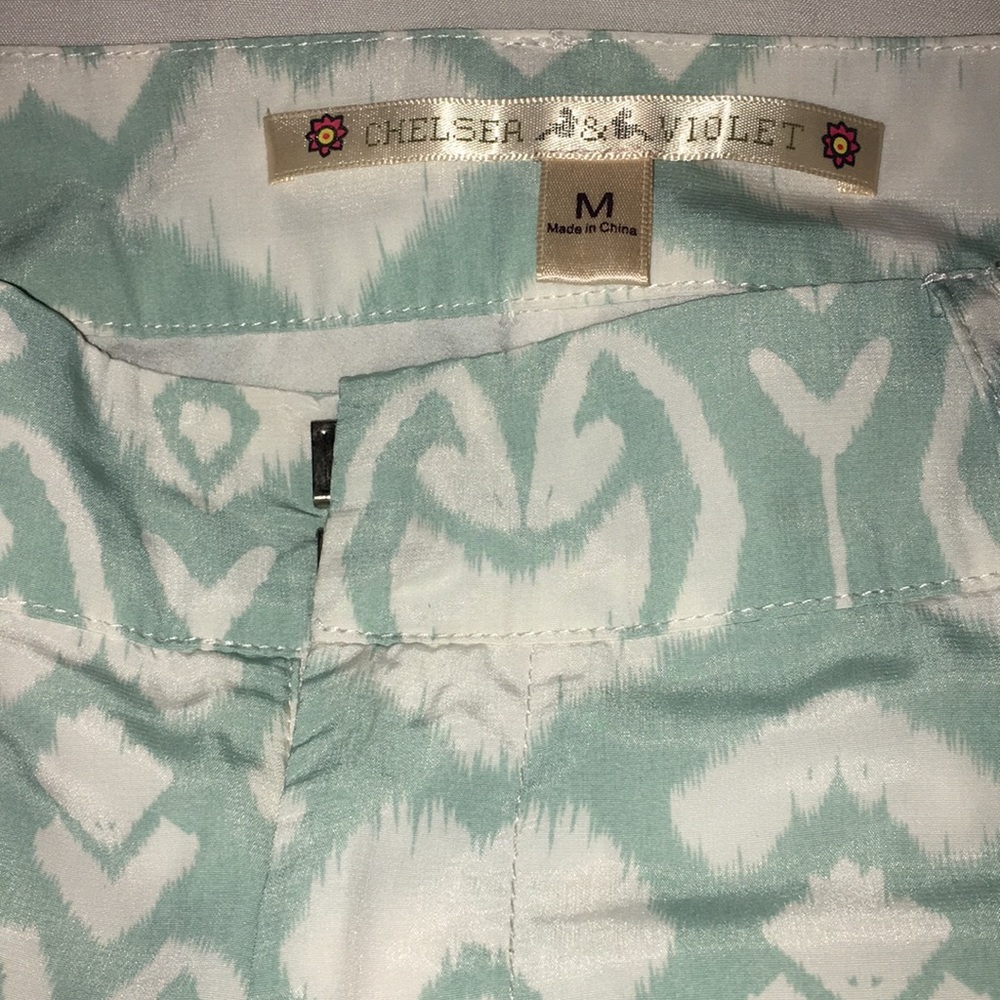 Chelsea & Violet light Blue and White Shorts. S-M